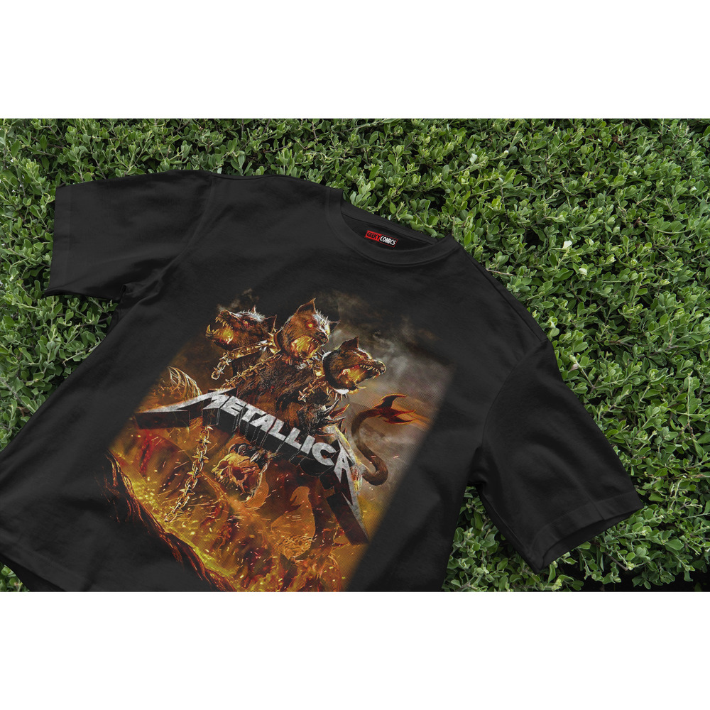 Band rock T-shirt | Colorful Feline Design | Casual Wear for Cat Lovers